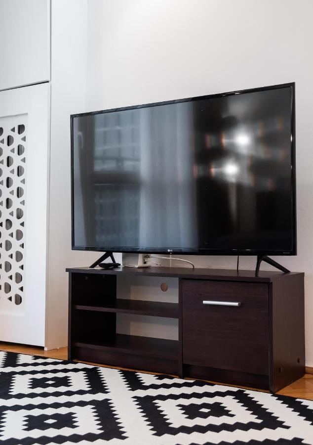 Superior Metro Centrum Apartment Варшава Экстерьер фото