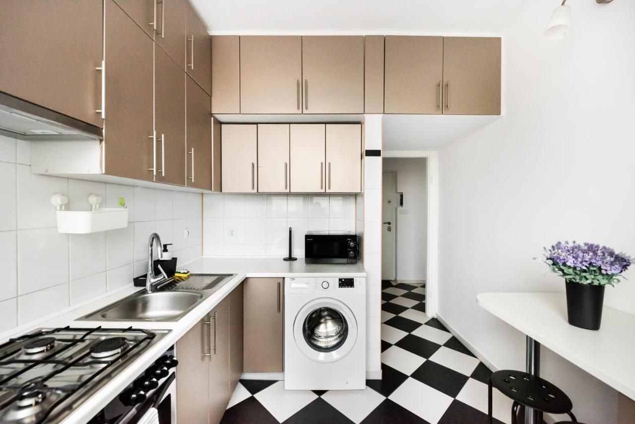 Superior Metro Centrum Apartment Варшава Экстерьер фото